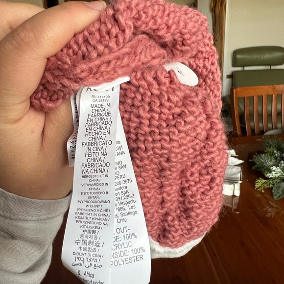 ROXY NEW Blizzard Beanie Cable Knit Pom - Picture 4 of 12